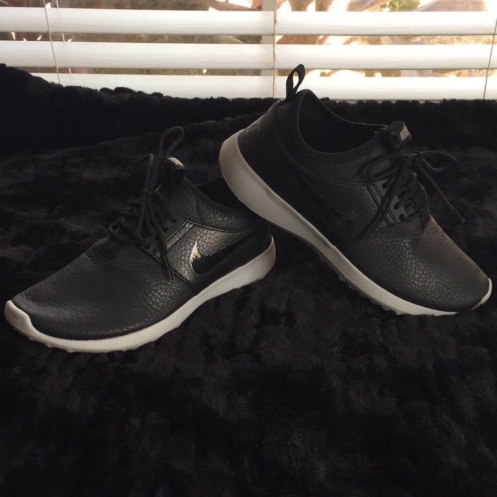 Black Leather Nike Sneakers